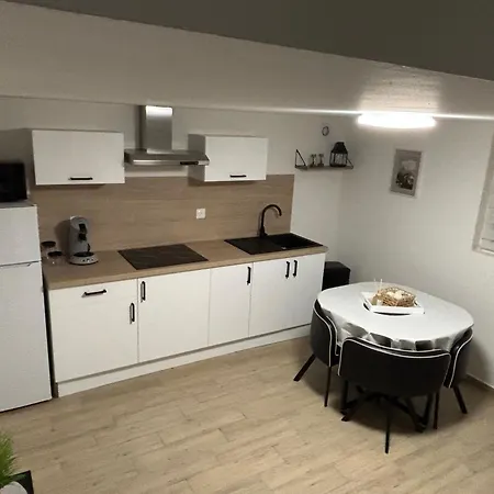 Petite Maison Au Calme *